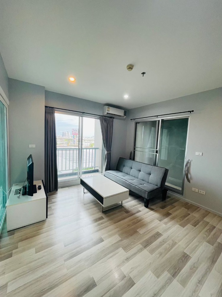 For SaleCondoChaengwatana, Muangthong : Condo for sale: The Key Chaeng Wattana, located on Chaeng Wattana main road, near expressway and Central.