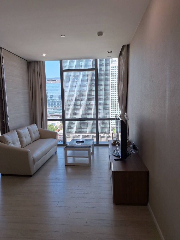 ให้เช่าคอนโดสุขุมวิท อโศก ทองหล่อ : The Room Sukhumvit 21 1BED(52sqm.)  19Floor