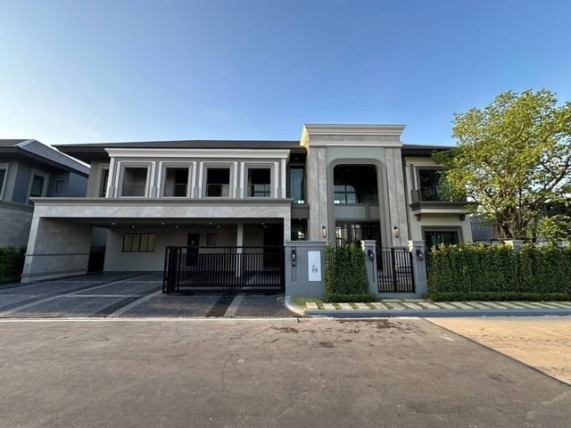 For RentHouseLadkrabang, Suwannaphum Airport : For rent: 2-storey detached house, new house, largest size in the project, Grand Bangkok Boulevard - Krungthep Kreetha project