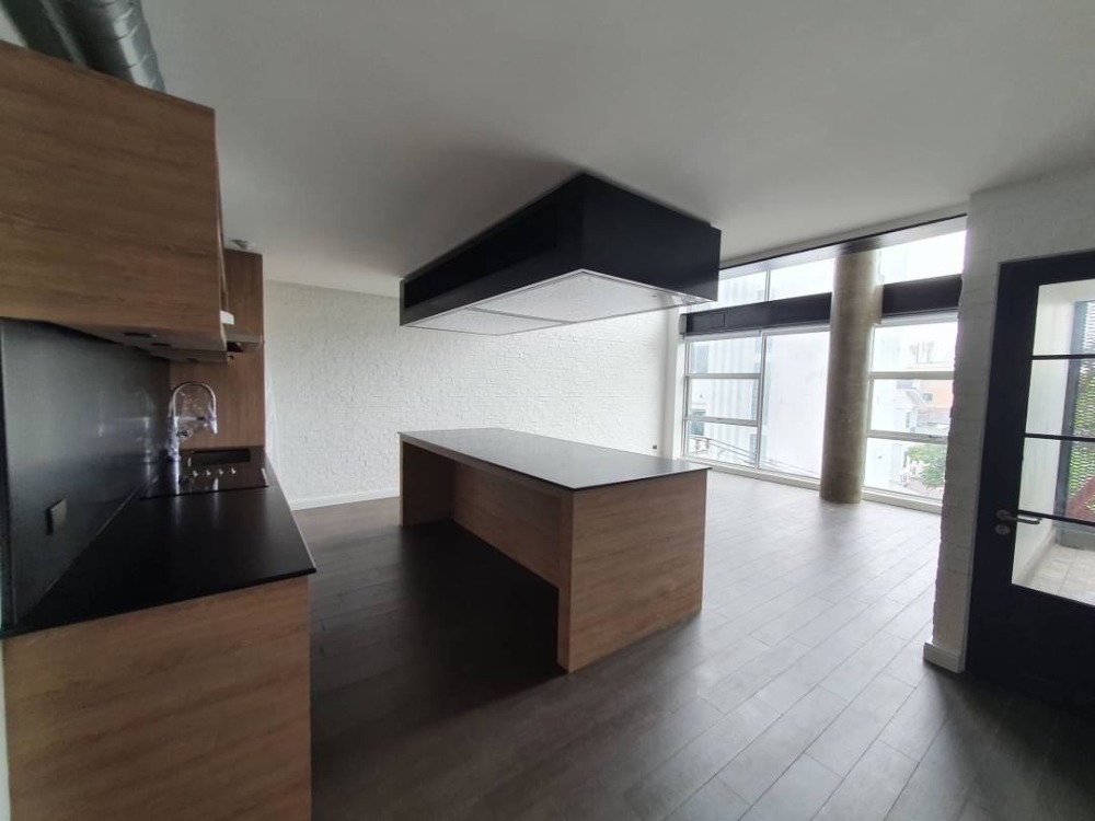 ขายคอนโดอ่อนนุช อุดมสุข : Penthouse Condominium 3 / Duplex 4 Bedrooms (FOR SALE), เพนท์เฮ้าส์ คอนโดมิเนียม 3 / ดูเพล็กซ์ 4 ห้องนอน (ขาย) HL1890