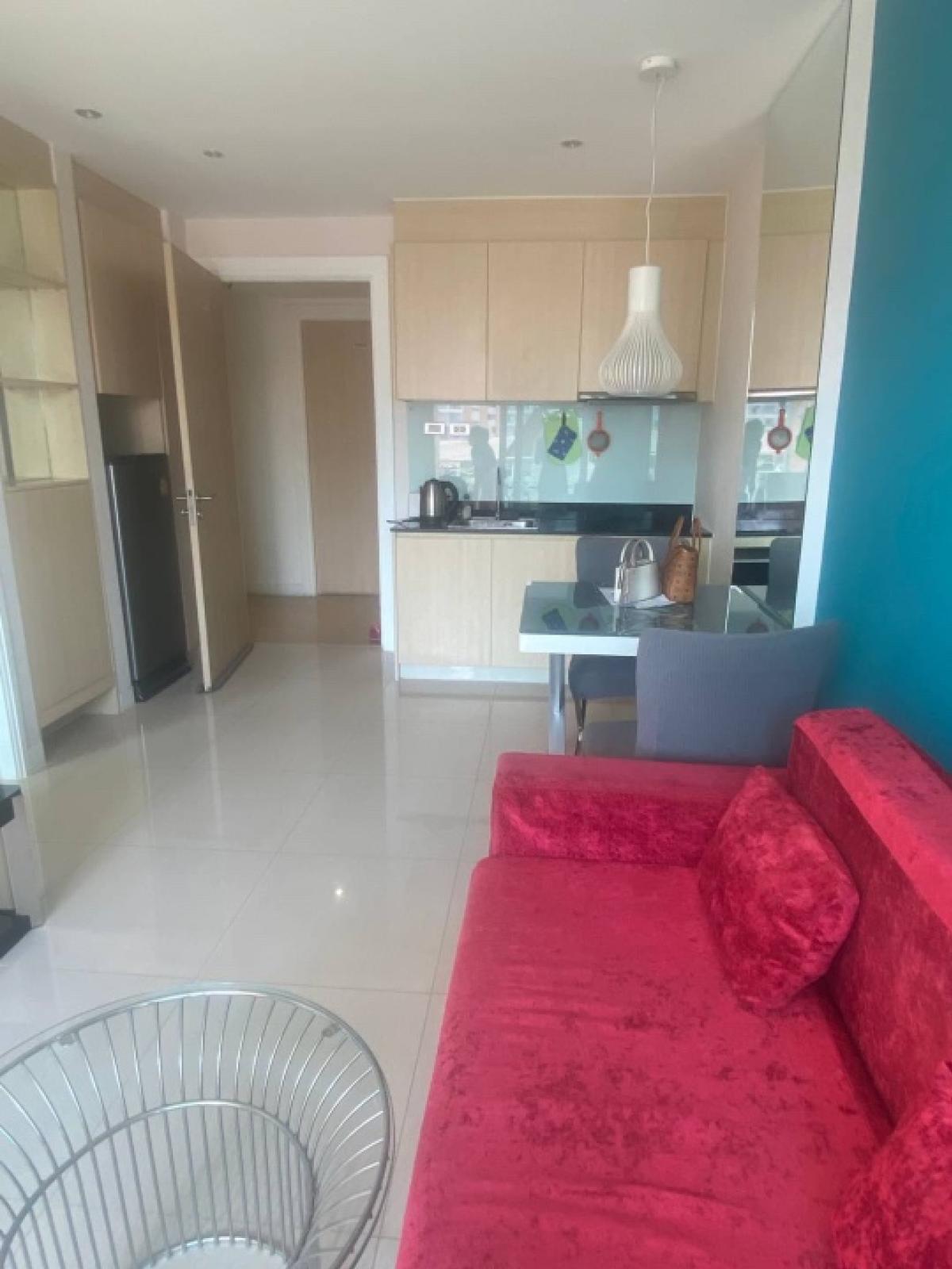 For RentCondoPattaya, Bangsaen, Chonburi : GRAND CARIBBEAN 1 BED 35 SQM FOR RENT @ 15000 BAHT PER MONTH 📍thappraya ☑️1 bedroom☑️1 bathroom☑️35 sqm☑️6th floor ☑️building B ☑️fully furnished☑️Rent:15000 baht per month Ref:ni1For more info:Avenue real estate co.ltd📞0926833805Line id: