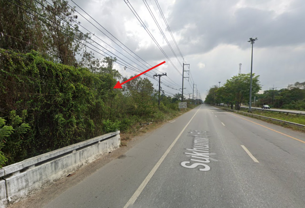 For SaleLandRayong : Land for sale, area 12 rai 1 ngan 40 sq w, on Sukhumvit Road, near Suan Son Beach, Rayong Province.