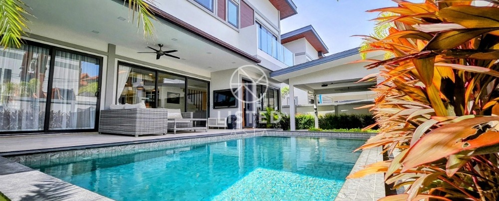 For SaleHousePattaya, Bangsaen, Chonburi : Zensiri Midtown Pool Villa for Sale in Central Pattaya