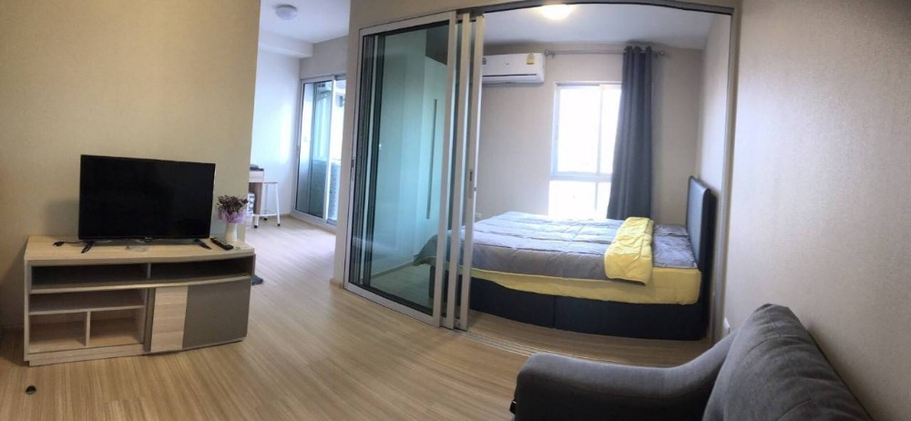 For SaleCondoChaengwatana, Muangthong : Open view, private building!!! For sale: Plum Condo Chaengwattana Station Phase 2, usable area 23 sq m, 4th floor, Building G, near the Pink Line BTS station. Ratchapat Phranakhon Station