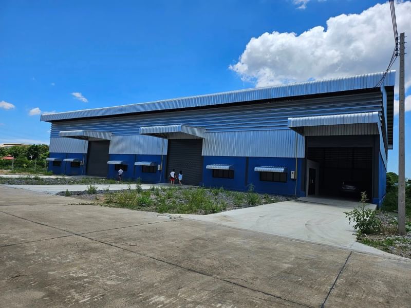 For RentWarehouseBangna, Bearing, Lasalle : Warehouse for rent, Nadi, Mueang Samut Sakhon, size 525-1575 sq m. 3Unit