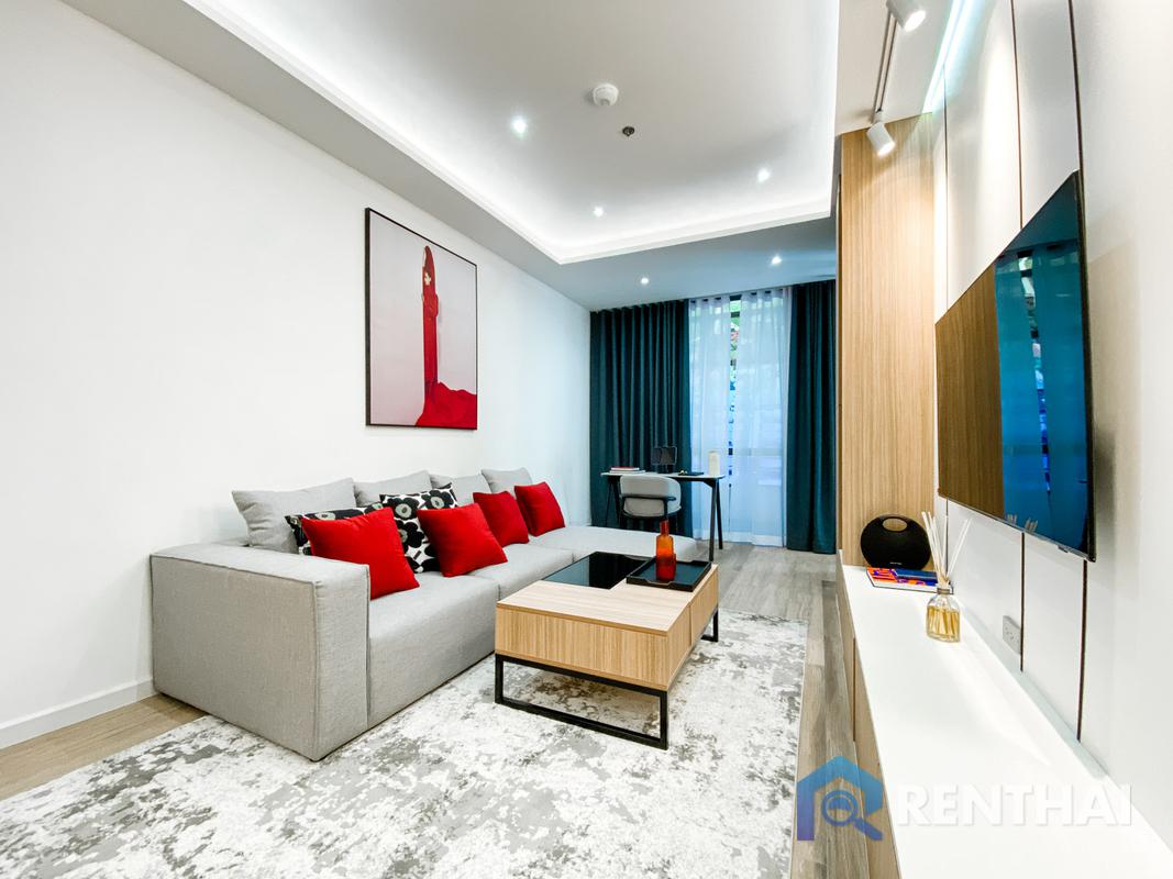 For SaleCondoPhuket : Luxury 1bed Sirius Condominium in Phuket, Terrace & Gym