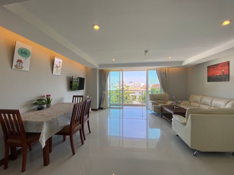 For SaleCondoPattaya, Bangsaen, Chonburi : Hyde Park Residence 1 only 3.1 million baht