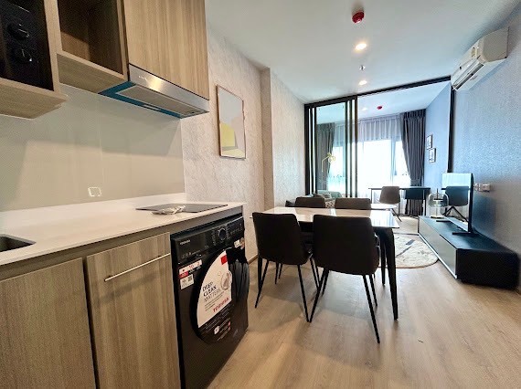 For RentCondoKhlongtoei, Kluaynamthai : 🏢 Life Rama 4 - Asoke 🛏️Beautiful room ✨Many rooms 🌐 Good location📍High floor 🌤️Beautiful view 🛋️Fully furnished 📺Fully furnished appliances (special price)