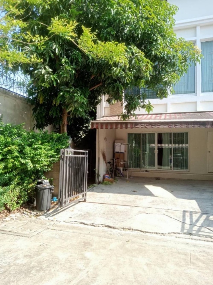 For SaleTownhouseLadkrabang, Suwannaphum Airport : Townhouse for sale Baan Klang Muang S-Sense Onnut - Wongwan Baan Klang Muang S-Sense Onnut - Wongwan