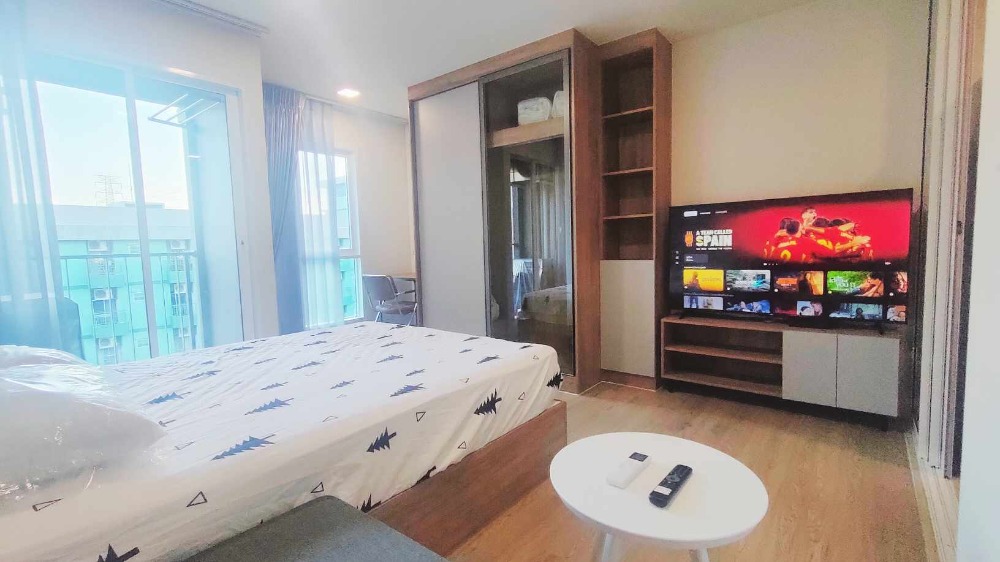 For RentCondoPathum Thani,Rangsit, Thammasat : 🌊New room✨ Owner releases it himself🔥Worth 11,000 free WiFi🌋Rent Kave Town Island 🏝️🐬 23 sq m. Building C, 8th floor, project entrance building 🤓Make an appointment to see the room first.