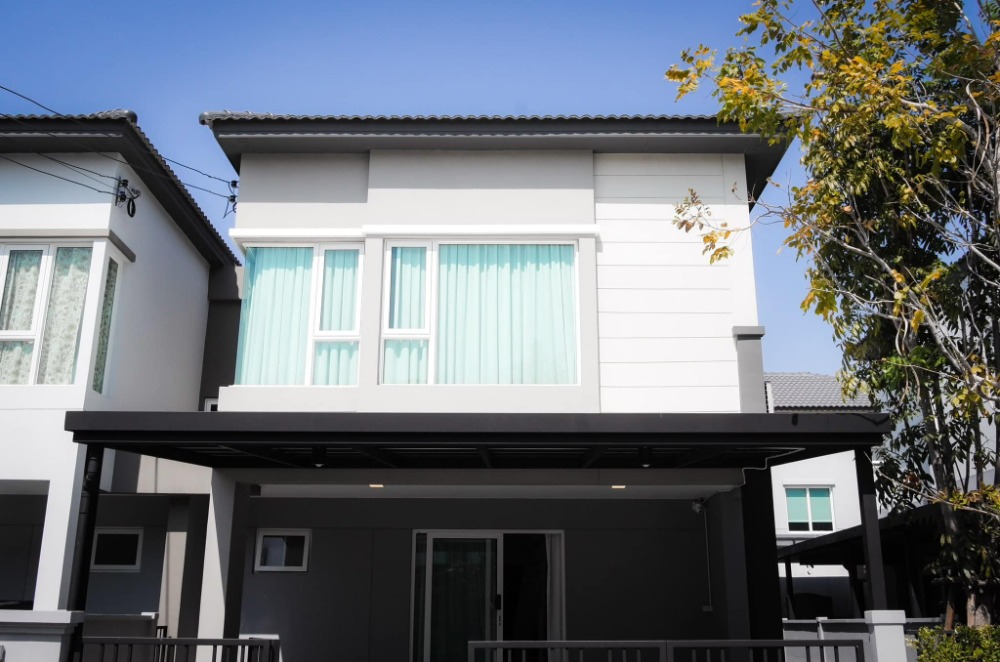 For RentHouseSamut Prakan,Samrong : HR2117 For rent, 2-storey twin house, Grand Pleno Village, Mega Bangna, near Mega Bangna, convenient transportation