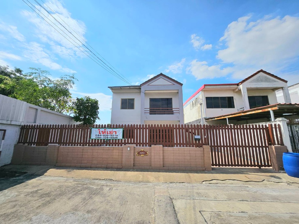 For RentHouseRathburana, Suksawat : 2-storey detached house for rent in Sinthavee Suan Than Village 2, Pracha Uthit 76