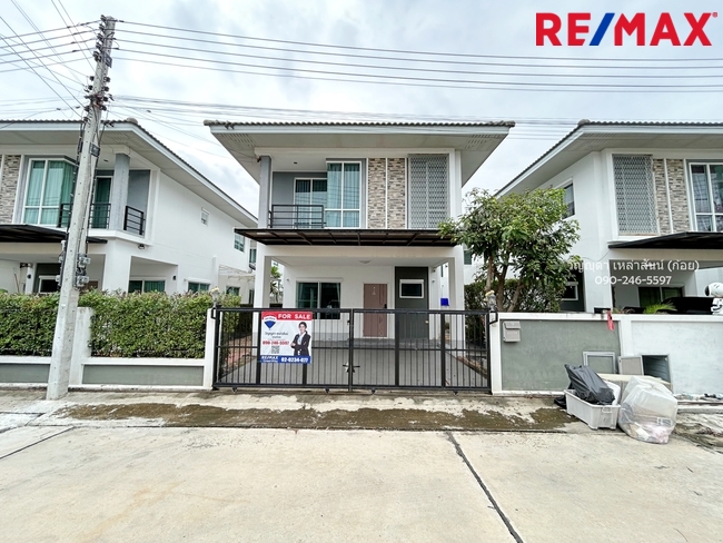 For SaleHousePathum Thani,Rangsit, Thammasat : Phatrida Villa Pathum Thani 2, twin house, size 37.5 sq m., Soi Wat Nong Prang, Bang Duea Subdistrict, near Bangkok-Pathum Thani Road, Bang Khu Wat Intersection, Road 345