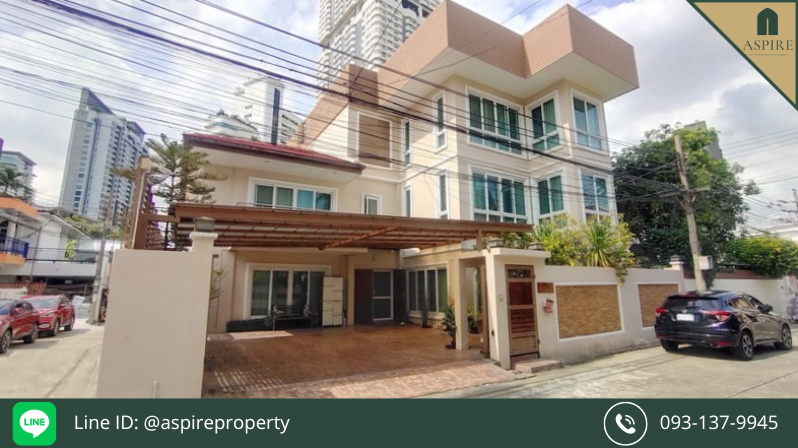 For SaleHouseSukhumvit, Asoke, Thonglor : [For Sale] 3-Storey Detached House, Sukhumvit 26, Near BTS Phrom Phong