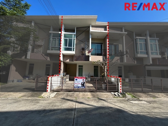 For SaleTownhomePathum Thani,Rangsit, Thammasat : For sale/rent: 2-storey townhouse, Habitown Fold Tiwanon-Chaengwattana, near expressway, near Muang Thong Thani