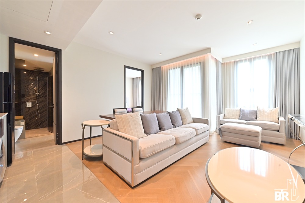 ให้เช่าคอนโดสุขุมวิท อโศก ทองหล่อ : The Reserve Sukhumvit 61 (1B1B, 48 SQM.) Only 42,000 THB/Month