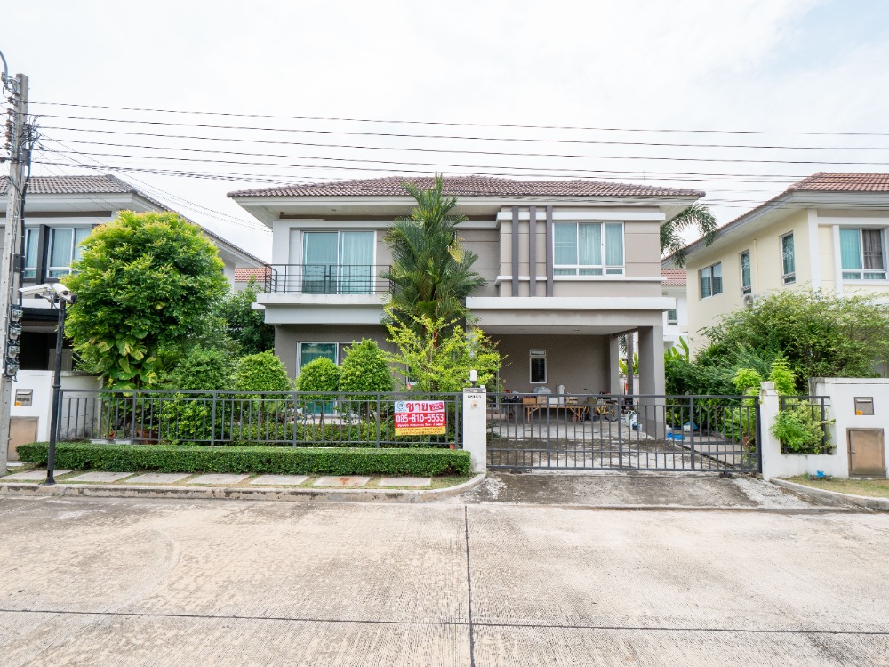 For SaleHouseNawamin, Ramindra : Single house for sale, best price in Life Bangkok Boulevard Village, Ram Intra 105, on Ram Intra Road, near Fashion Island, very beautiful, very good condition, 3 bedrooms, 3 bathrooms, reduced from 8.29 million, selling for only 7.89 million baht. Life B