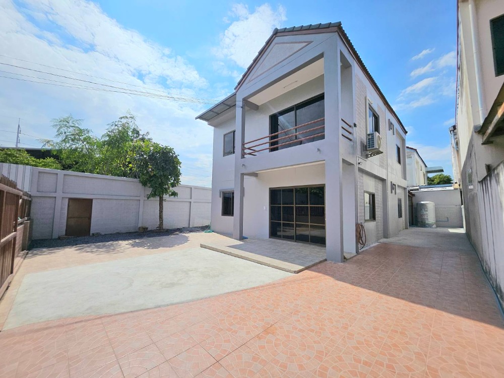 For RentHouseRathburana, Suksawat : 2-storey detached house for rent in Sinthavee Suan Than Village 2, Pracha Uthit 76