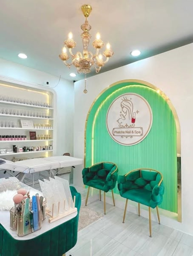 For LeaseholdShophouseNawamin, Ramindra : For sale: Nail salon - eyelash extensions, Sai Mai area, Wongkot Market, with technician, ready to continue working immediately