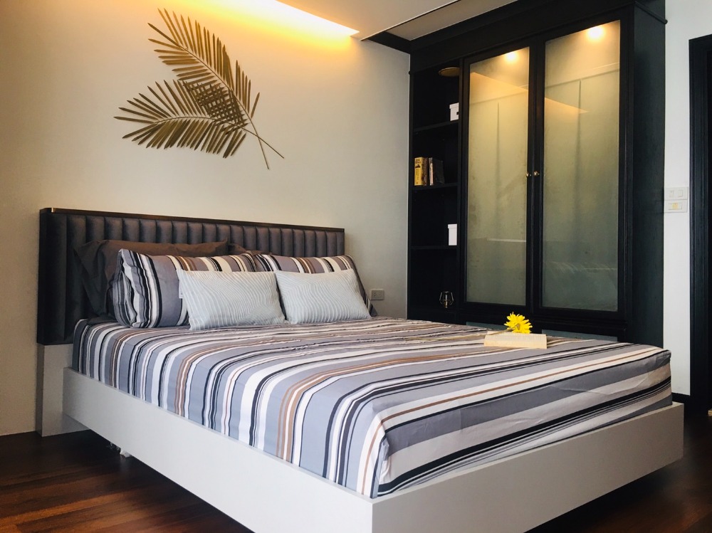 For SaleCondoSilom, Saladaeng, Bangrak : Green Point Silom【𝐒𝐄𝐋𝐋 & 𝐑𝐄𝐍𝐓】🔥 Relax in the city center, like staying in a private resort, experience nature every day, full furniture, full built-in🔥 Contact Line ID: @hacondo