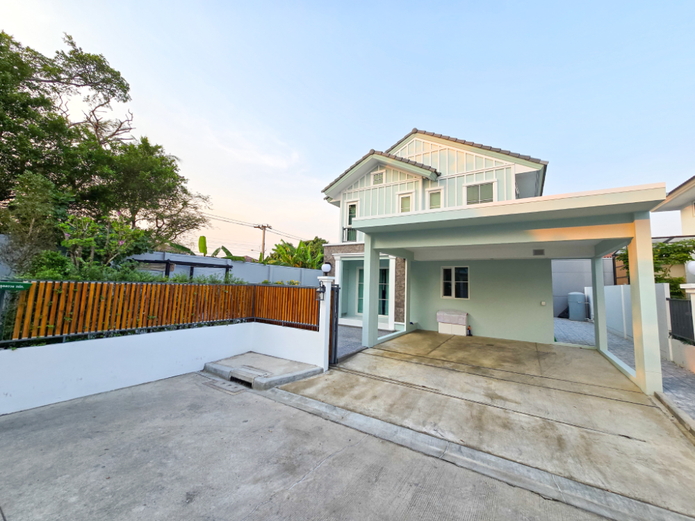 ให้เช่าบ้านบางนา แบริ่ง ลาซาล : For rent, single house, Villaggio 2, Srinakarin-Bangna, 150 sq m, 76 sq wah, extra large plot, with a relaxing area next to the house, a/c in every room, fully furnished, ready to move in