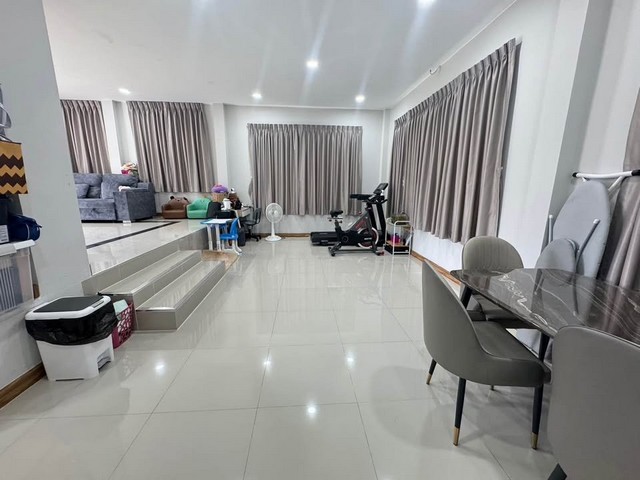 For RentHouseNawamin, Ramindra : For rent, 2-storey detached house, area 122 square wah, Baan Lalin in the Park, Watcharapol-Phahon Yothin, near Ekkamai-Ram Intra Expressway, Theparak Road, near Makro, Big C, Sukhapiban, Charuwan School