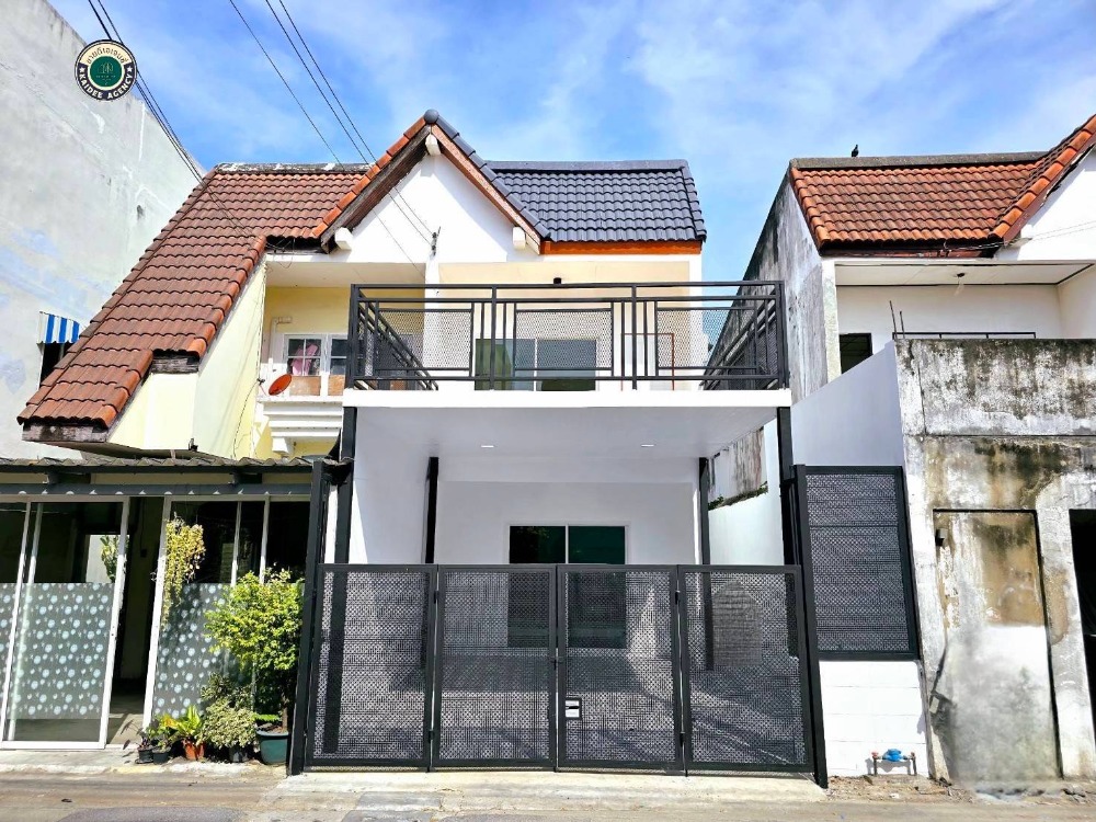 For SaleTownhouseMin Buri, Romklao : Townhouse for sale, ready to move in, cheap price, Chat Luang Village, Rat Uthit, Suwinthawong, Nong Chok, Khu Khwa, Khu Sai, Ramkhamhaeng, Saen Saep, Min Buri, Nimit Mai, Rom Klao, Kasem Bandit, Orange Line