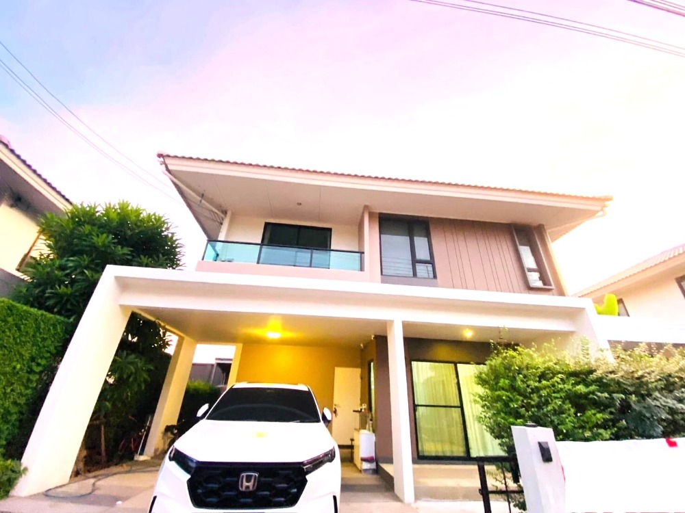 For RentHousePathum Thani,Rangsit, Thammasat : For rent: 2-storey detached house, Kanasiri Village, Rangsit-Khlong 2, area 52 sq m, 4 bedrooms, 4 bathrooms, fully furnished, with furniture and electrical appliances.