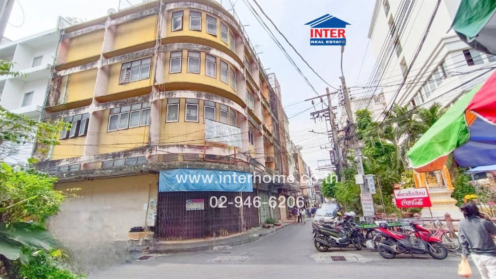 For SaleOfficeSilom, Saladaeng, Bangrak : 4.5-storey office building, 20 sq m., office building, Soi Prachum, near Wat Khaek Silom, Silom Road, Suriwong Road, Bang Rak District, Bangkok