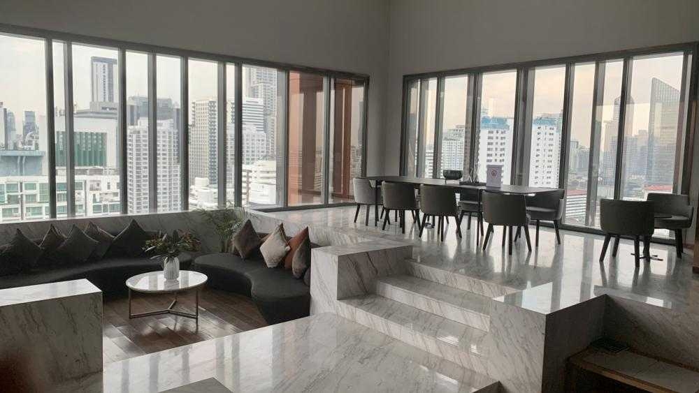 For SaleCondoSukhumvit, Asoke, Thonglor : LTH11569-Circle Sukhumvit 31 For SALE Size 70.26 sqm. 2 beds 2 baths Near BTS Phrom Phong Station ONLY 13.5 MB