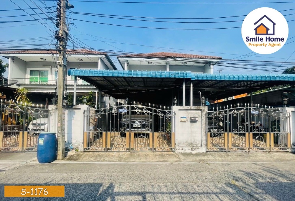 For SaleHouseSamut Prakan,Samrong : For sale: custom-built semi-detached house, Soi Udomdet 13, Bang Muang Mai, Samut Prakan