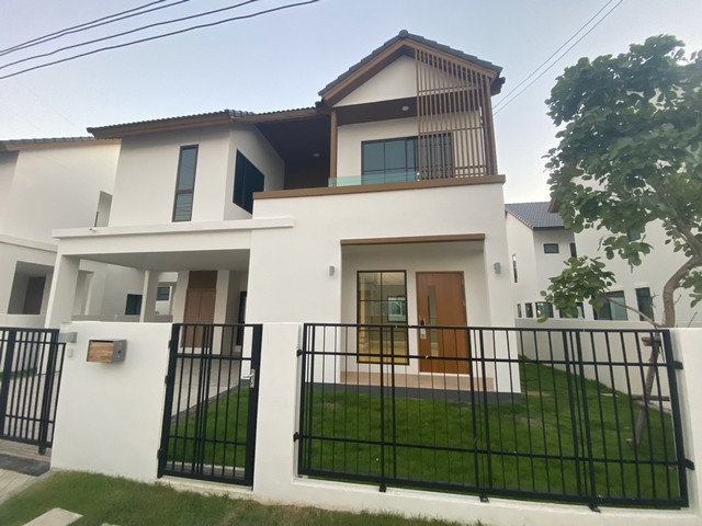 For RentHouseNawamin, Ramindra : Code C6610, 2-storey house for rent, Modern Japanese style, Lamai Village, Hathai Rat 39, near Sathit Phatthana, near Safari World.