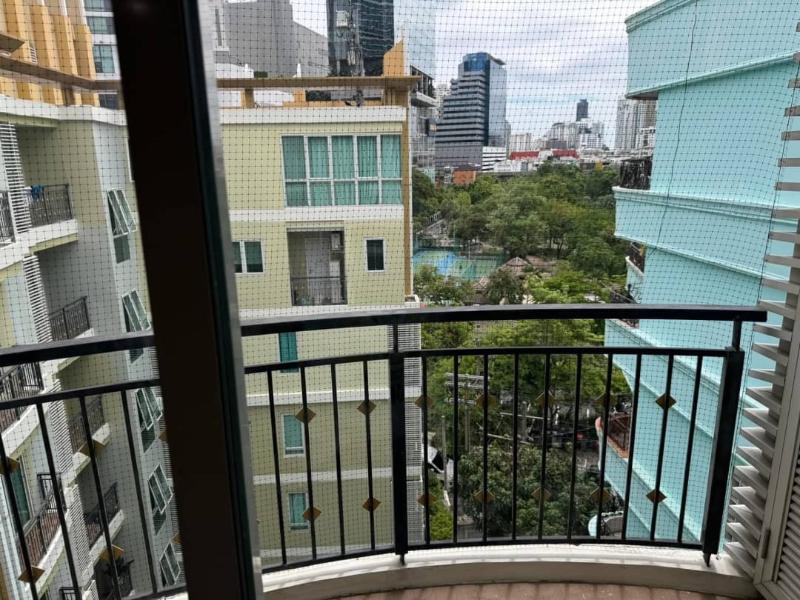 For SaleCondoSukhumvit, Asoke, Thonglor : Condo For Sale The Crest Sukhumvit 24 2 Bedroom 2 Bathroom 67 sqm