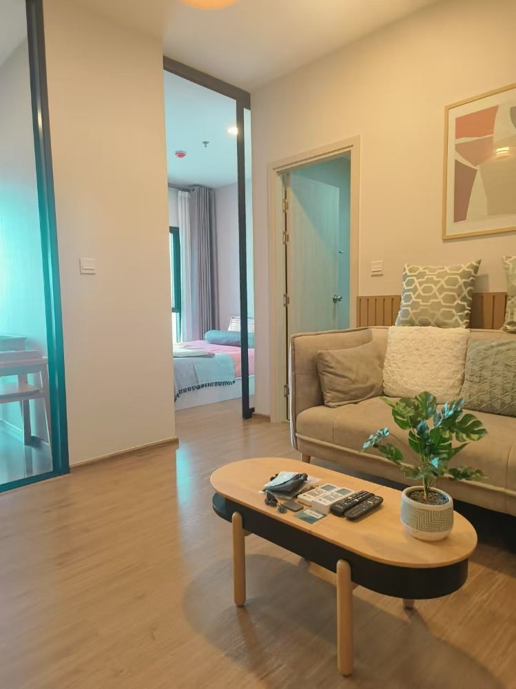 ให้เช่าคอนโดรามคำแหง หัวหมาก : LOW price ! Metris rama9 Ramkhamhaeng, 1bedroom, heigh Floor, fully furniture.