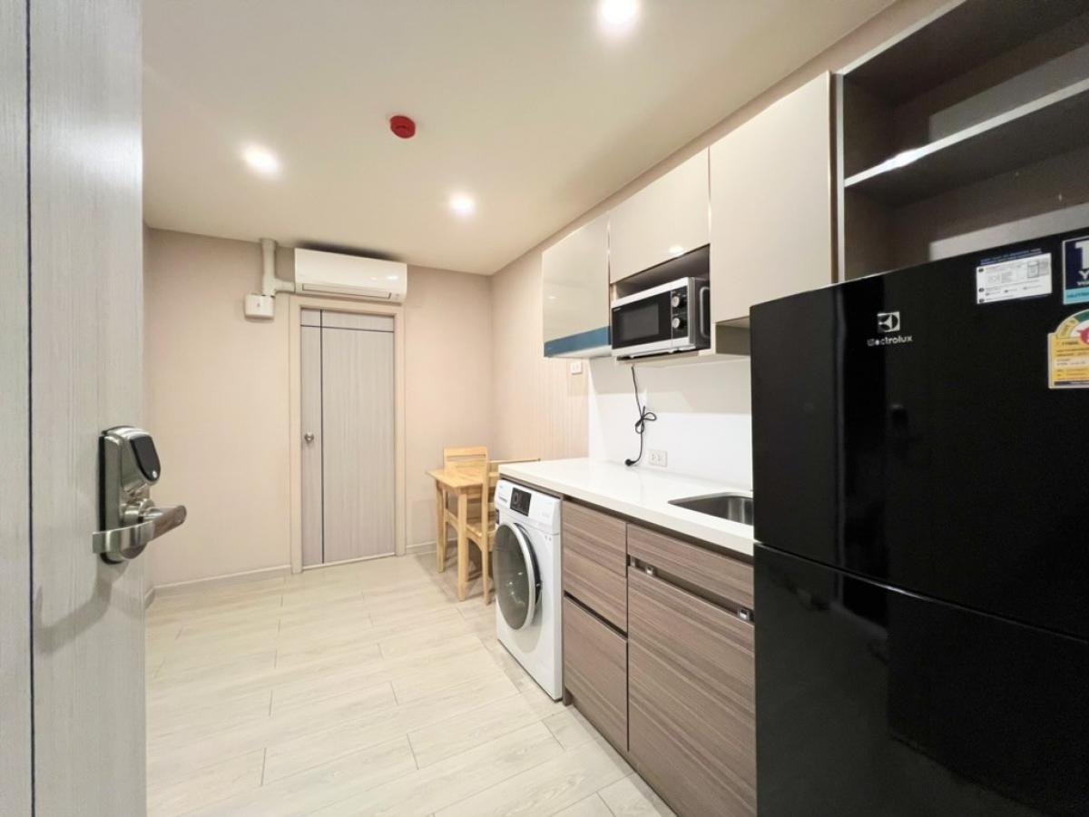 For SaleCondoLadprao, Central Ladprao : Condo for sale in the heart of Lat Phrao Intersection 5, The Elegant Lat Phrao Soi 1