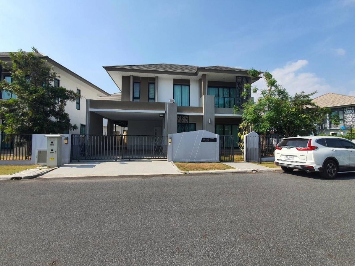 For SaleHouseRayong : ✅Selling a single house, Velana Golf House, 2-storey single house, area 63.40 sq m., 4 bedrooms, 3 bathrooms, parking for 2 cars📍The village is located in the Eastern Star golf course. 🐈Pets allowed🐕✅Price 5,000,000 baht* Ready to move in *  🔔Hurry up and