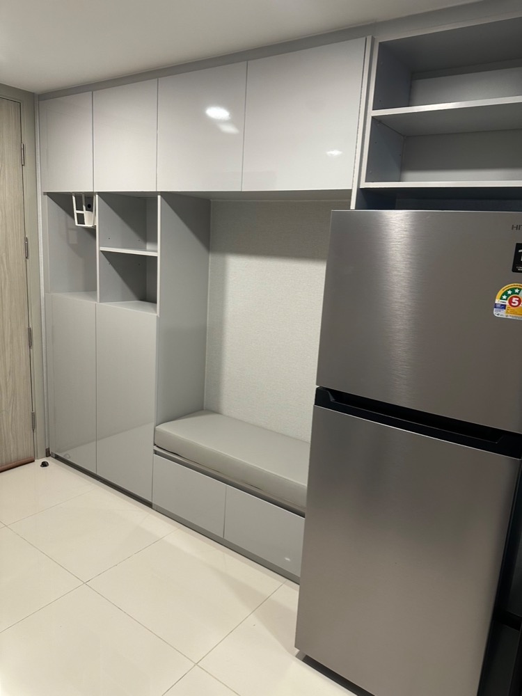 For RentCondoKasetsart, Ratchayothin : Urgent! Very good price room So Origin Kaset Interchang Building Kasetsart University and BTS Duplex 1 bedroom 1 bathroom 40 sq m only 25,000 baht