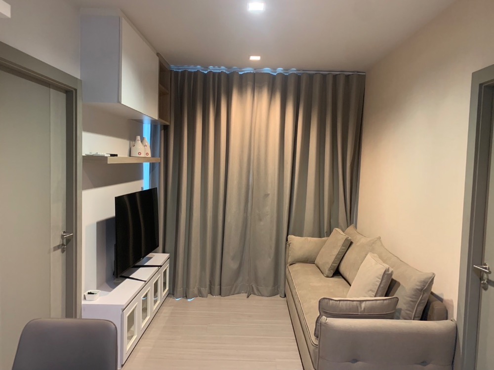 For RentCondoRama9, Petchburi, RCA : Condo for rent Life Asoke Rama 9, fully furnished condo, ready to move in, near MRT Rama 9, convenient transportation!!