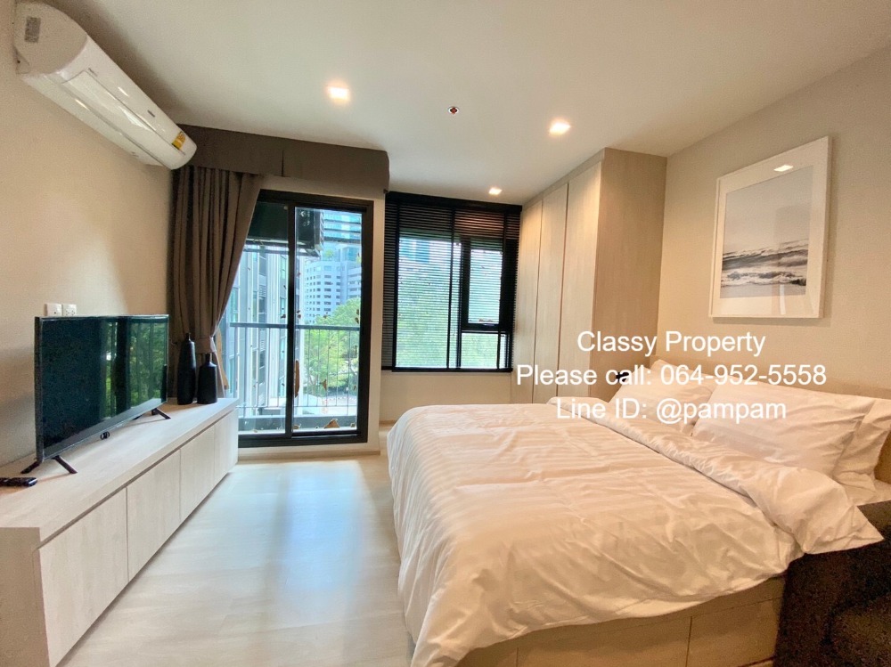 For RentCondoWitthayu, Chidlom, Langsuan, Ploenchit : *** Condo for rent : Life One Wireless Studio  Separate kitchen Fully furnished  Garden view near BTS Ploenchit***