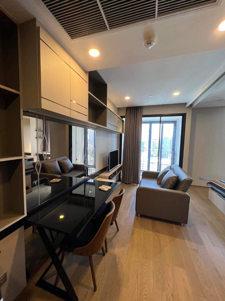 For RentCondoSiam Paragon ,Chulalongkorn,Samyan : 🔥Ashton Chula-Silom, a luxury condo in the heart of the city, near MRT Samyan, new room, very beautiful, ready to move in