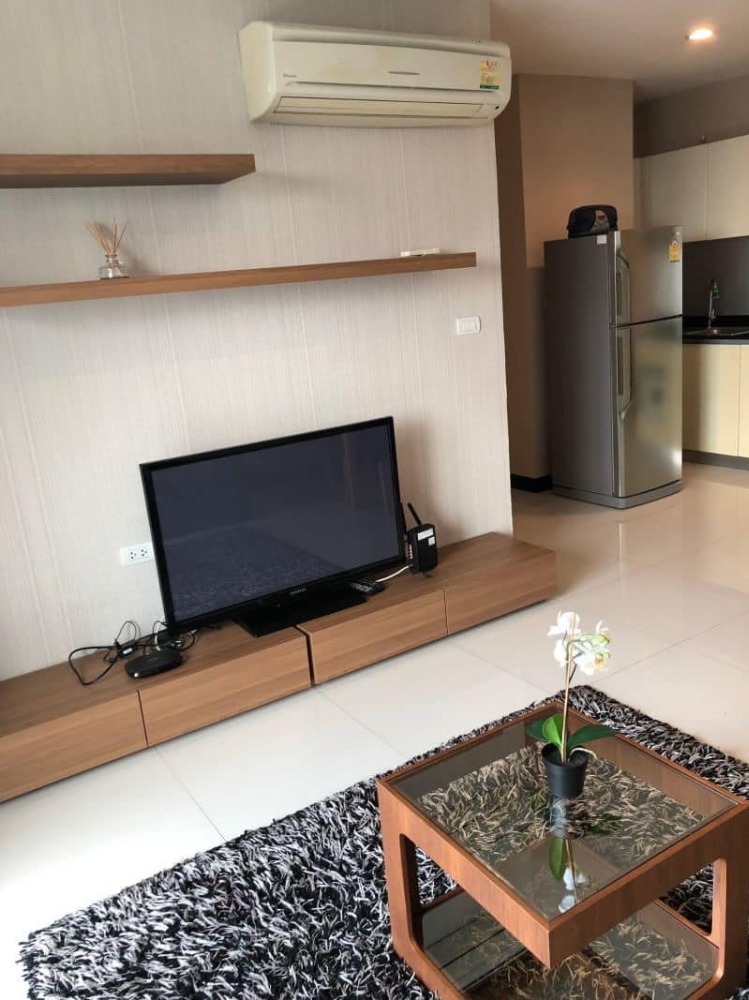 ให้เช่าคอนโดสุขุมวิท อโศก ทองหล่อ : For Rent Voque Sukhumvit 16  1 BED(52 sqm.) 8FL