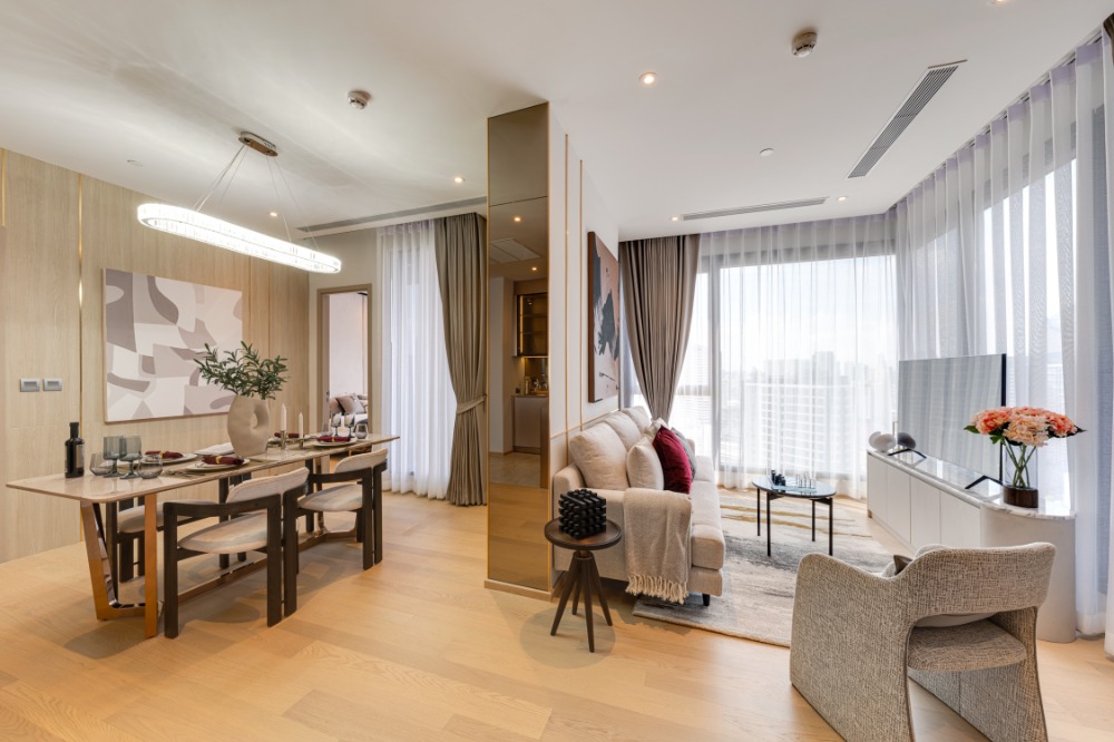 For SaleCondoRama9, Petchburi, RCA : 🔥Brand new room, beautifully decorated ready to move in🔥Ashton Rama 9 (2 beds, 2 baths, 73 sq m.) **Hot Deal 22 million baht**