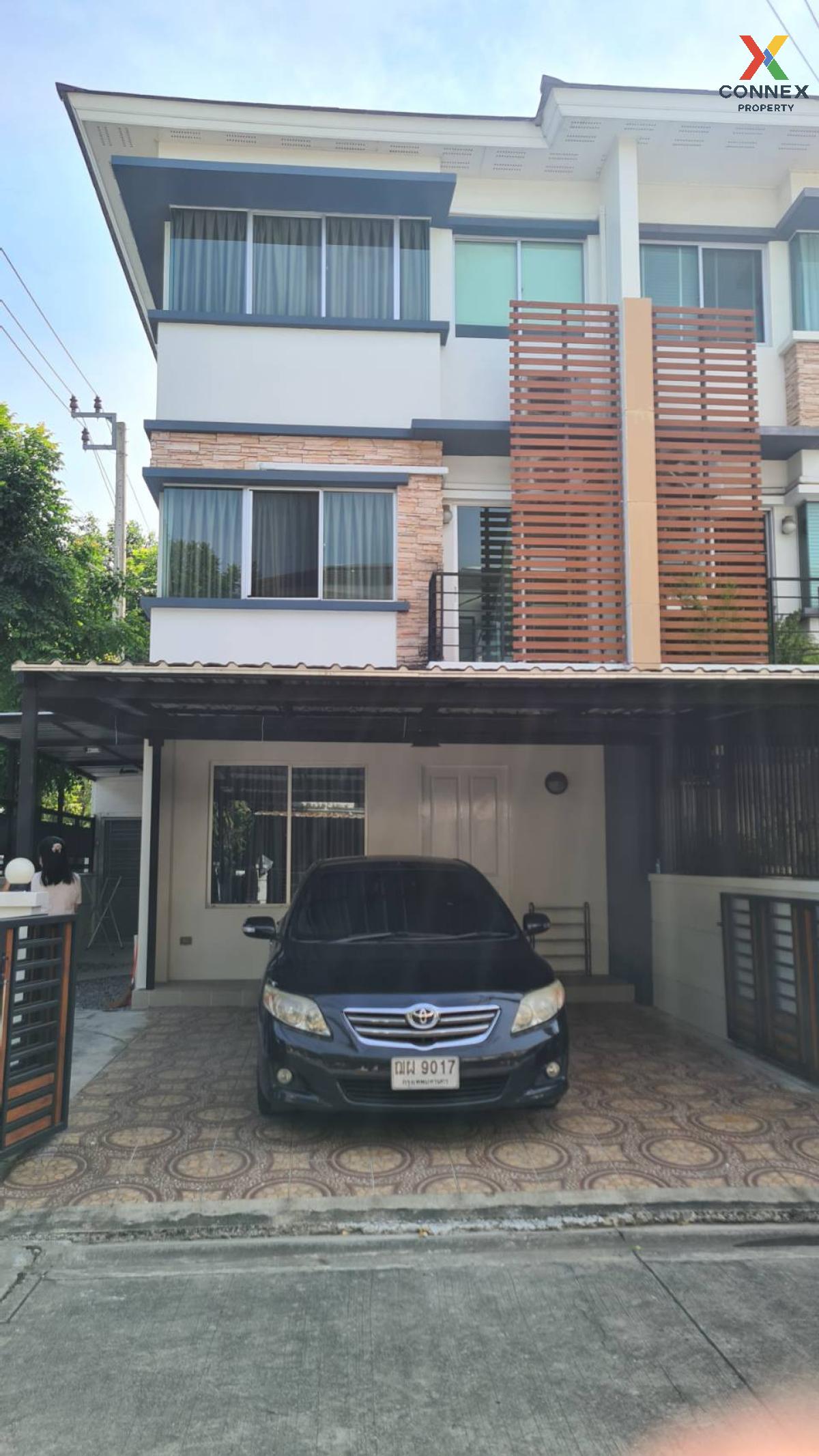 For SaleTownhouseKaset Nawamin,Ladplakao : For Sale Townhouse/Townhome  , Town Plus Kaset - Nawamin , corner unit , Khlong Kum , Bung Kum , Bangkok , CX-110197