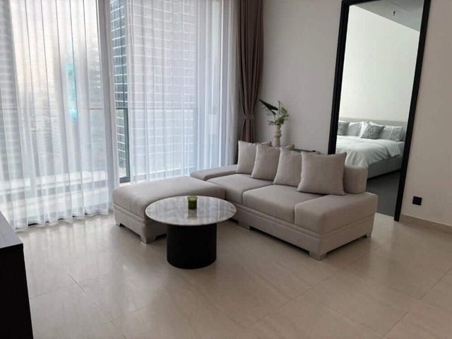 ให้เช่าคอนโดสาทร นราธิวาส : Spacious 2-Bedroom Condo for Rent at Tait Sathorn 12, Just Steps from BTS St. Louis