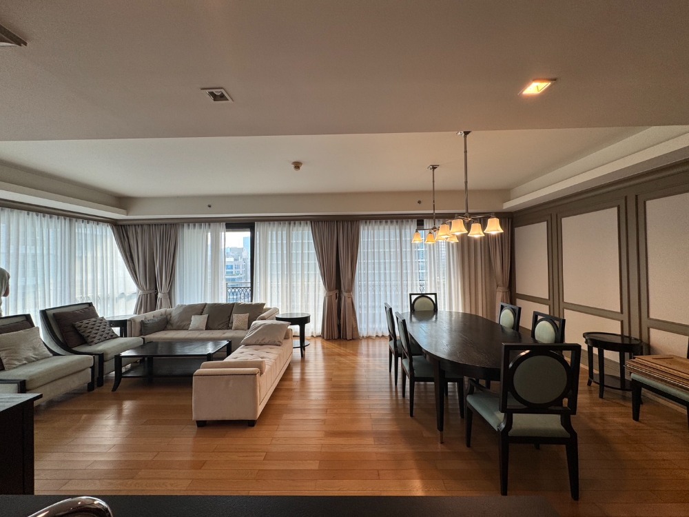 For RentCondoWitthayu, Chidlom, Langsuan, Ploenchit : ✨Condo for rent, good location, 3 bedrooms, at Prive By Sansiri, beautiful room, fully furnished, large balcony, near BTS Phloen Chit, ready to move in