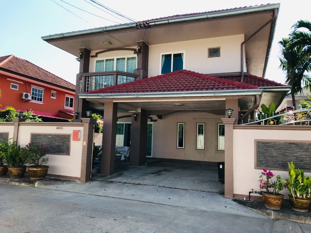 For SaleHousePattaya, Bangsaen, Chonburi : Single house with private pool for sale