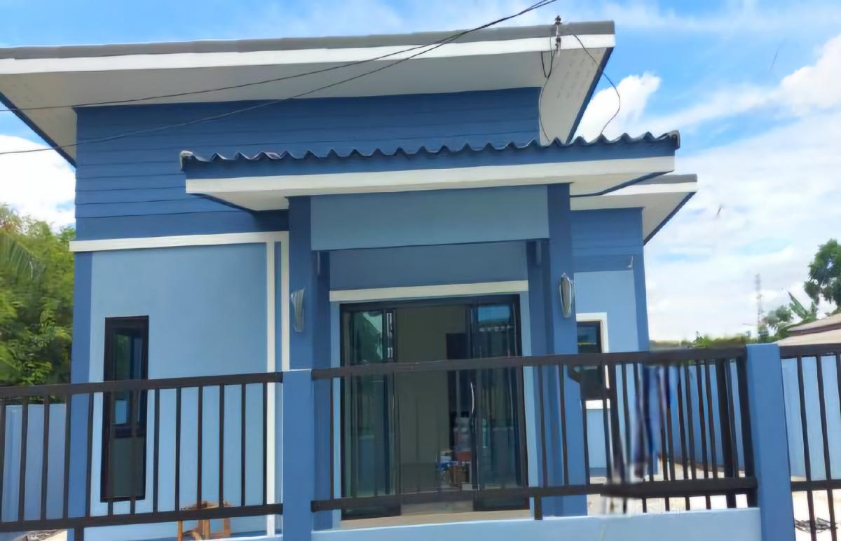 For RentHouseNakhon Pathom : Single-storey detached house for rent, 58 sq m, located in Phatthanakan, next to the Tha Chin River, near the Deestone factory, Bang Len.