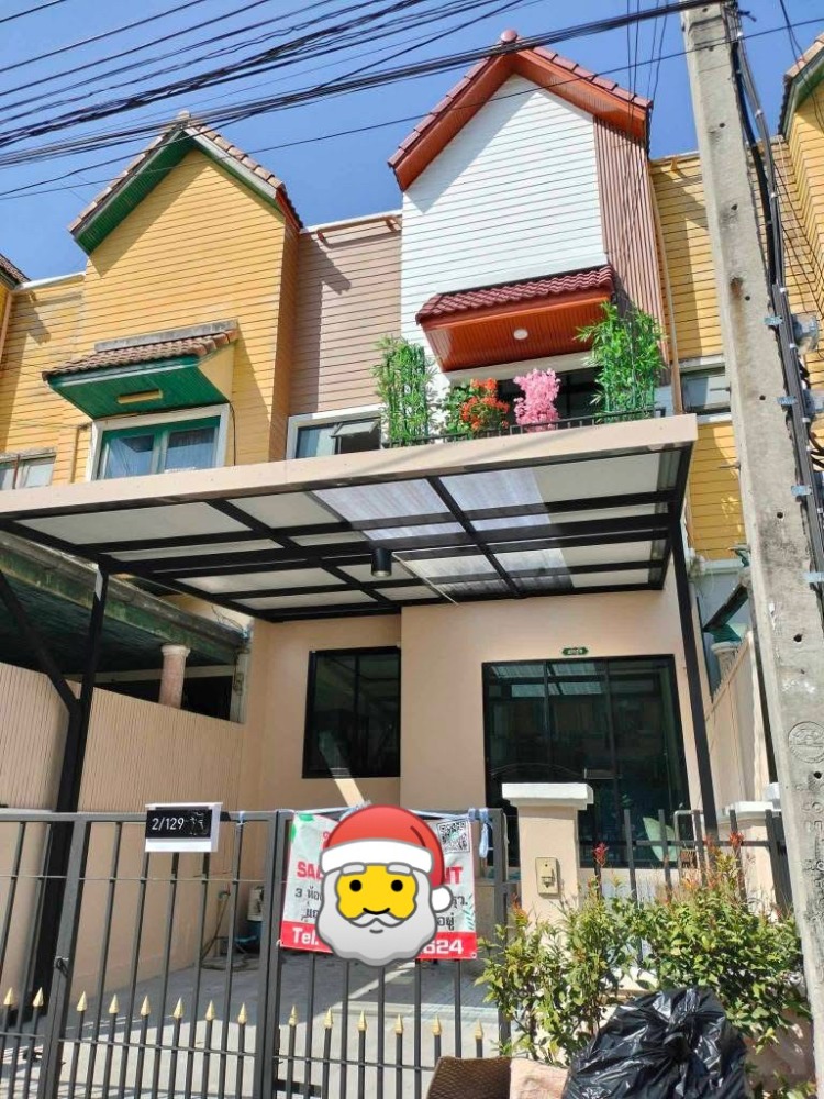 For RentTownhouseNawamin, Ramindra : 🏡Sell/rent 2-storey townhouse, Makmai Village, Sukhapiban 5 Road, opposite Wongkorn Market, 3 bedrooms, 3 bathrooms, parking for 2 cars, near many amenities