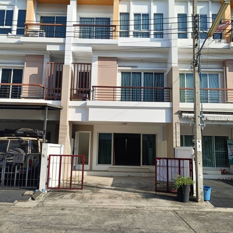 For RentTownhouseKaset Nawamin,Ladplakao : For rent: Home office, 3-storey townhouse, Nawamin area, next to the expressway, Kaset Nawamin, Phanasiri Residence, Kaset-Nawamin, near