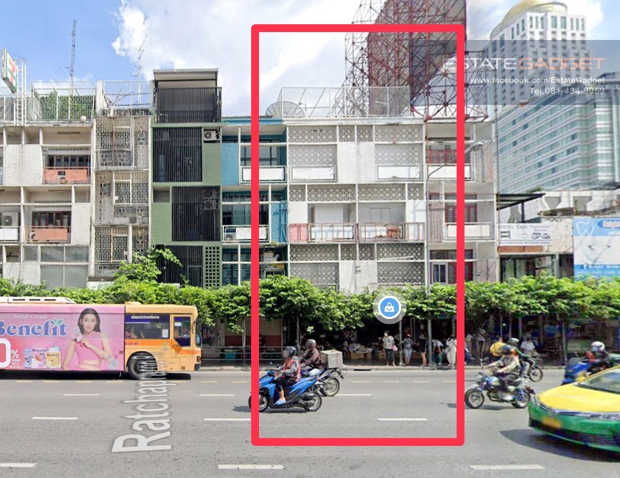 For SaleShophouseRatchathewi,Phayathai : For sale: 2 commercial buildings, 4 floors, on Ratchaprarop Road, opposite Indra Pratunam Hotel, just 4 minutes walk from Airport Link Ratchaprarop (081-434-9959)